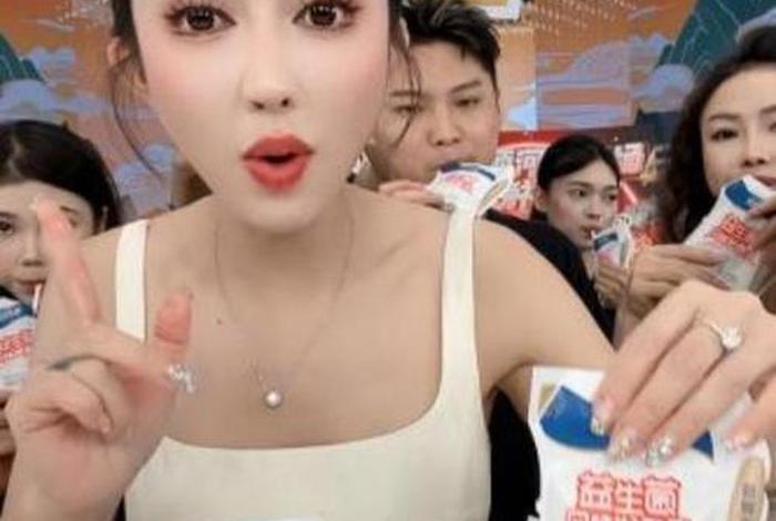 网红电商人物的优势和问题 - 网红电商人物的优势和问题是什么 网红电商人物的优势和问题 - 网红电商人物的优势和问题是什么