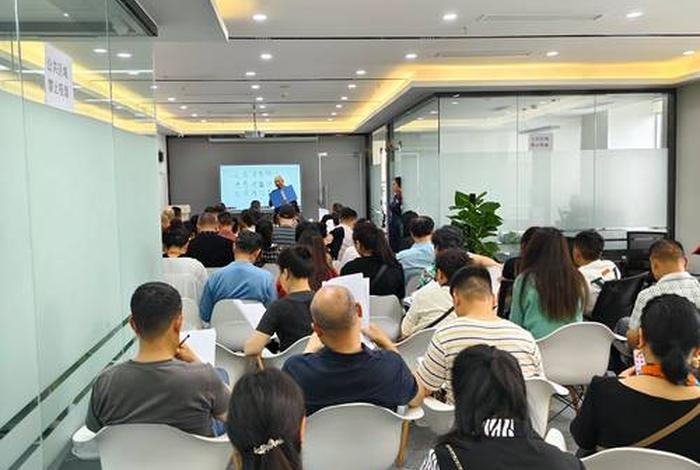 电商运营培训机构退款，培训班电商运营