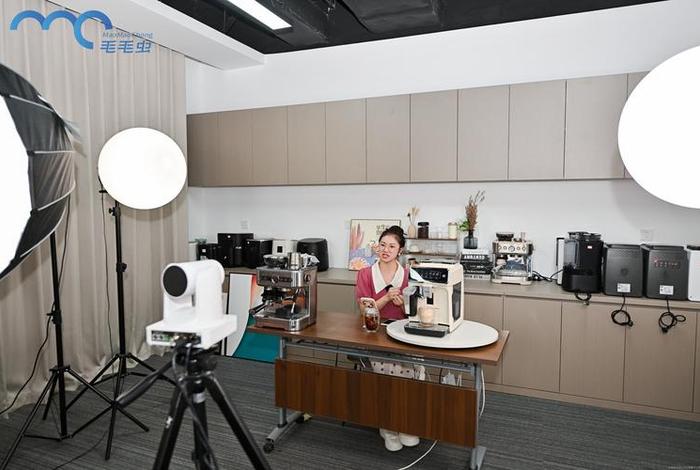 毛毛虫电商难进吗 毛毛虫电商公司怎么样 毛毛虫电商难进吗 毛毛虫电商公司怎么样