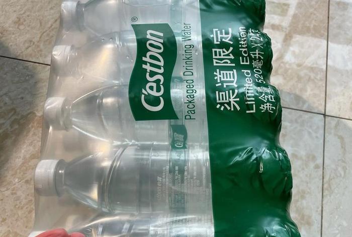 平台回应矿泉水箱内有老鼠,电商平台回应矿泉水箱内有老鼠一 平台回应矿泉水箱内有老鼠,电商平台回应矿泉水箱内有老鼠一