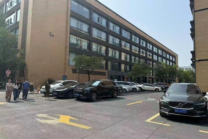 上峰电商产业园入驻了哪些企业 上峰电商产业园入驻了哪些企业呢 上峰电商产业园入驻了哪些企业 上峰电商产业园入驻了哪些企业呢