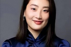 宗馥莉接任娃哈哈电商执行董事长，娃哈哈接班人宗馥莉视频