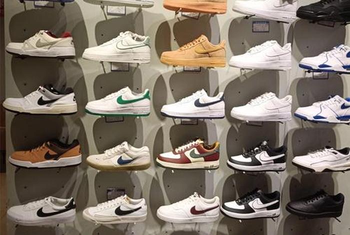 电商版鞋子和实体店的质量一样吗；电商版鞋子和实体店的质量一样吗知乎