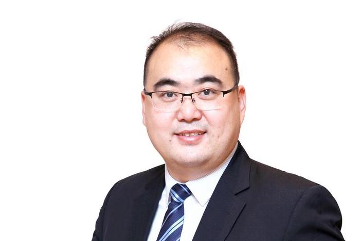 上峰电商产业园董事长 - 上峰电商产业园董事长简介 上峰电商产业园董事长 - 上峰电商产业园董事长简介