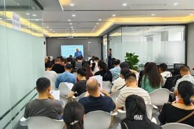 零基础做电商培训课程广东；零基础电商培训班