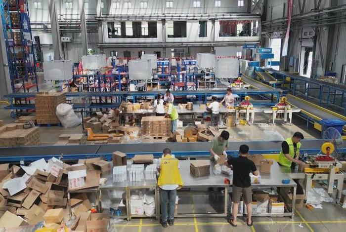 绥芬河跨境电商一路领跑、绥芬河跨境电商试点城市1210 绥芬河跨境电商一路领跑、绥芬河跨境电商试点城市1210