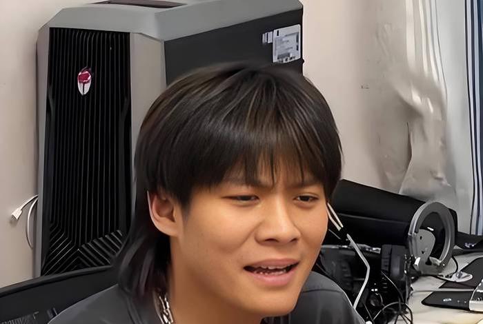 疯狂小杨哥背后有团队吗;疯狂小杨哥是团队吗 疯狂小杨哥背后有团队吗;疯狂小杨哥是团队吗