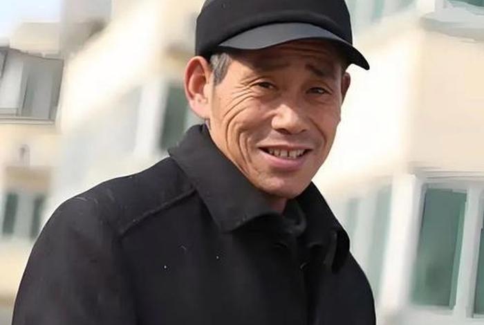 垄上电视台(垄上电视台节80岁老人住泵房) 垄上电视台(垄上电视台节80岁老人住泵房)