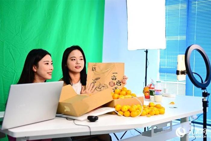 电商主播是做什么的；电商主播是做什么的呢