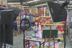 电商小镇直播间（电商小镇直播间在哪）