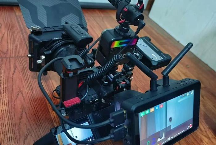 电商直播间设备，电商直播间设备都需要什么