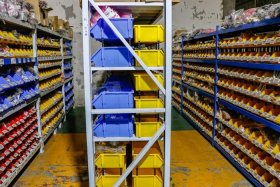 电商仓库布局及设备，电商仓库布局及设备设施