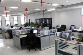 电商办公室照片实拍（电商办公室照片实拍图）