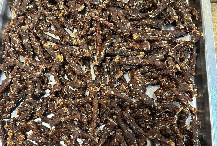 用猪肉冒充牛肉干电商卖了500万元 猪肉干冒充牛肉干判刑 用猪肉冒充牛肉干电商卖了500万元 猪肉干冒充牛肉干判刑