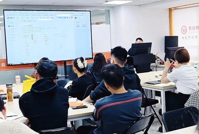 电商培训班一般学些什么条件;电商培训班一般学些什么条件的 电商培训班一般学些什么条件;电商培训班一般学些什么条件的